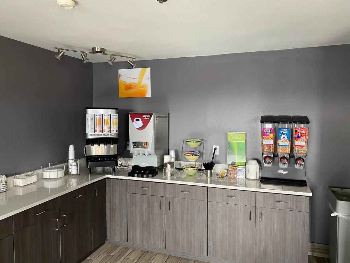 Quality Inn Rochelle Екстериор снимка
