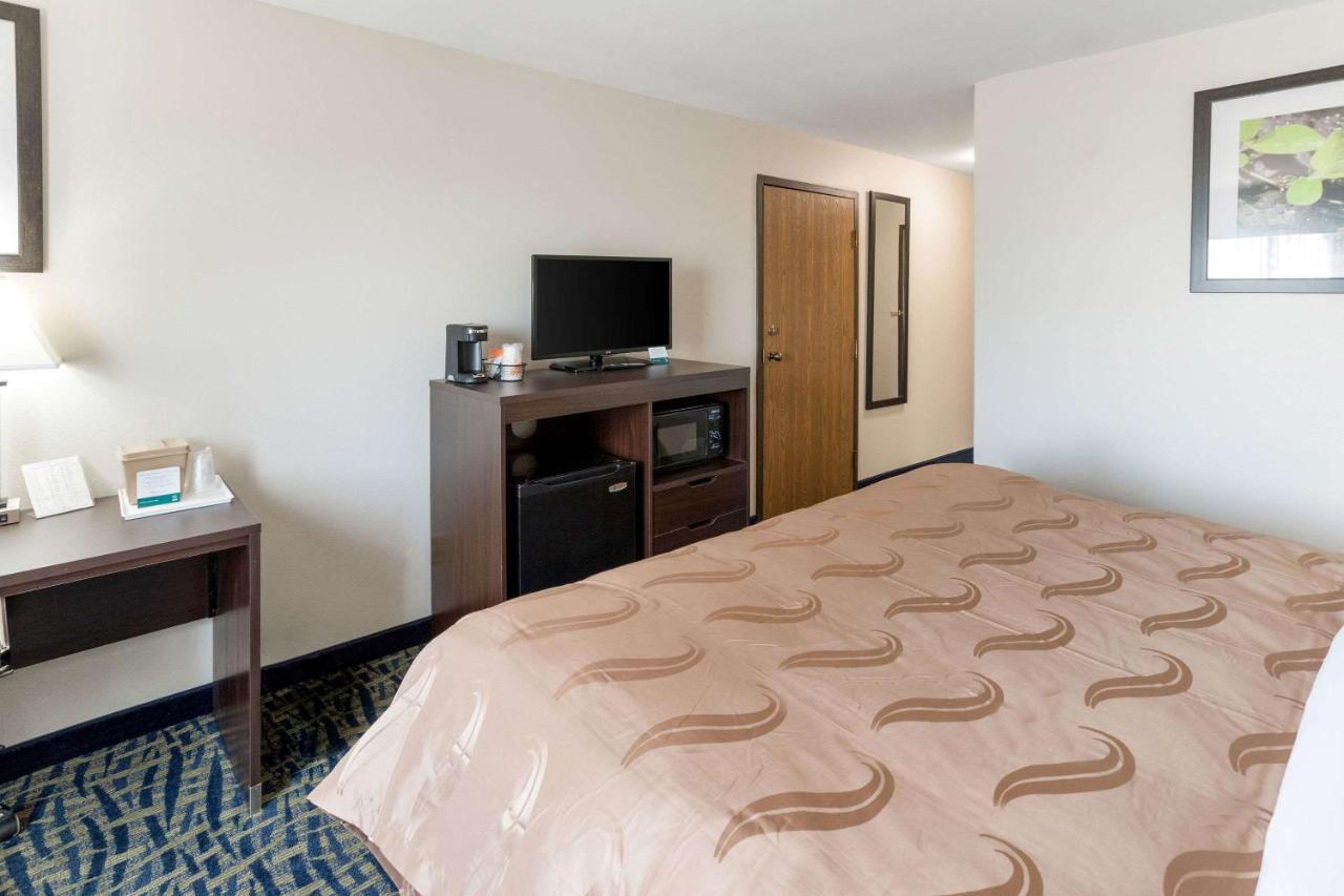 Quality Inn Rochelle Екстериор снимка