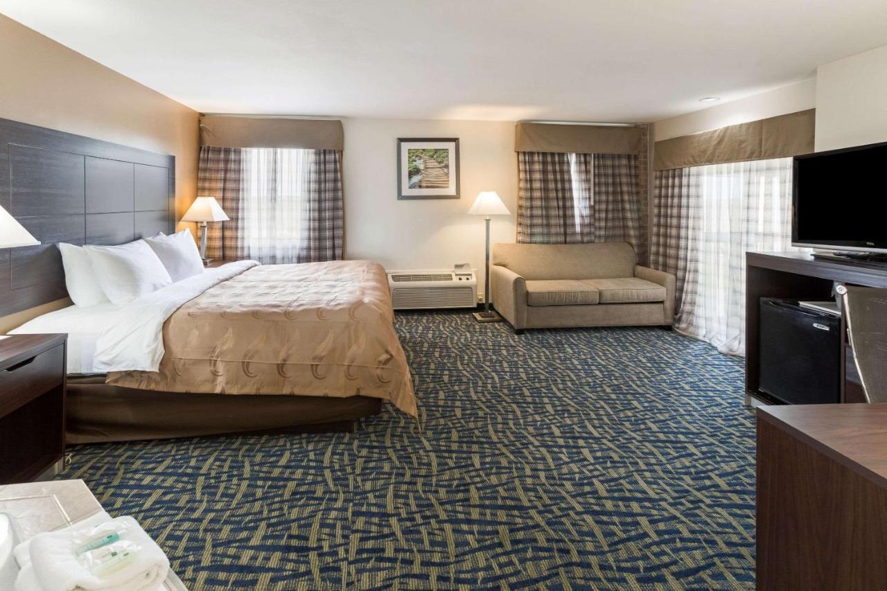 Quality Inn Rochelle Екстериор снимка
