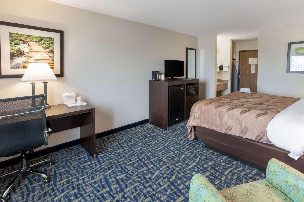 Quality Inn Rochelle Екстериор снимка
