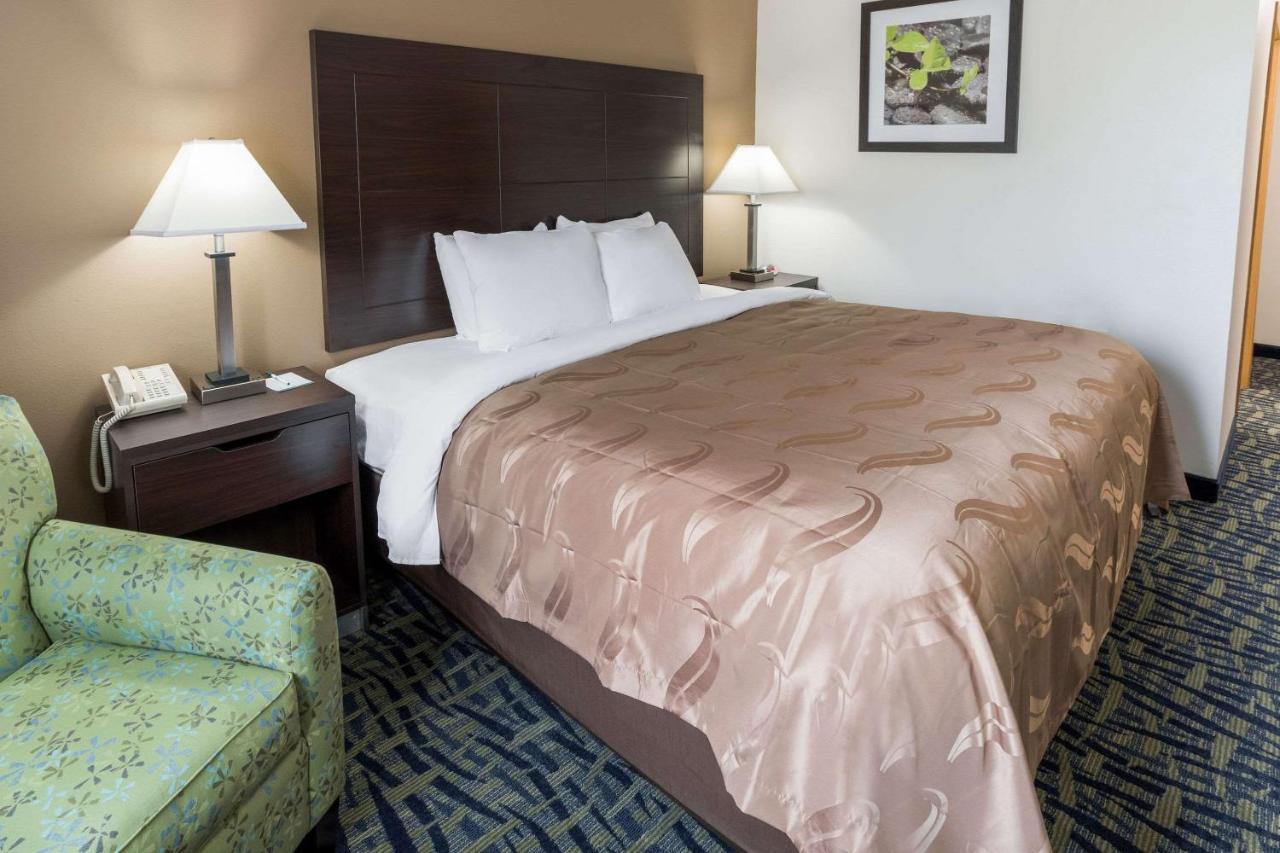 Quality Inn Rochelle Екстериор снимка